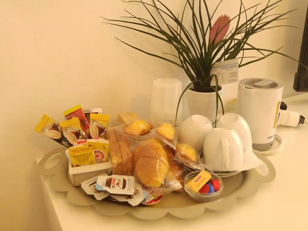 Affittacamere Hotel Lucretia House Firenze Italia