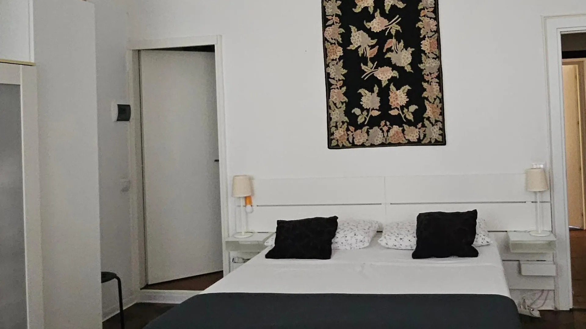 بيت ضيافة فندق Lucretia House فلورنس